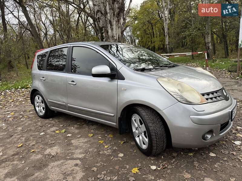 Хэтчбек Nissan Note 2007 в Одессе