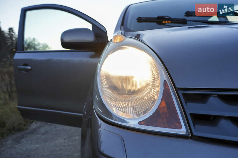 Хэтчбек Nissan Note 2007 в Дрогобыче