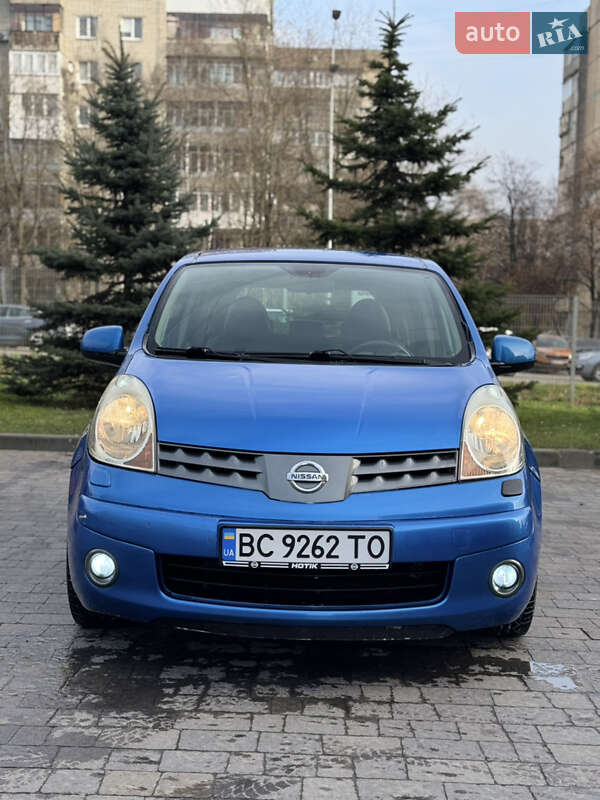 Хэтчбек Nissan Note 2007 в Львове
