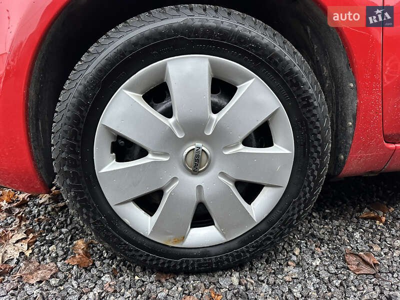 Хэтчбек Nissan Note 2010 в Виннице