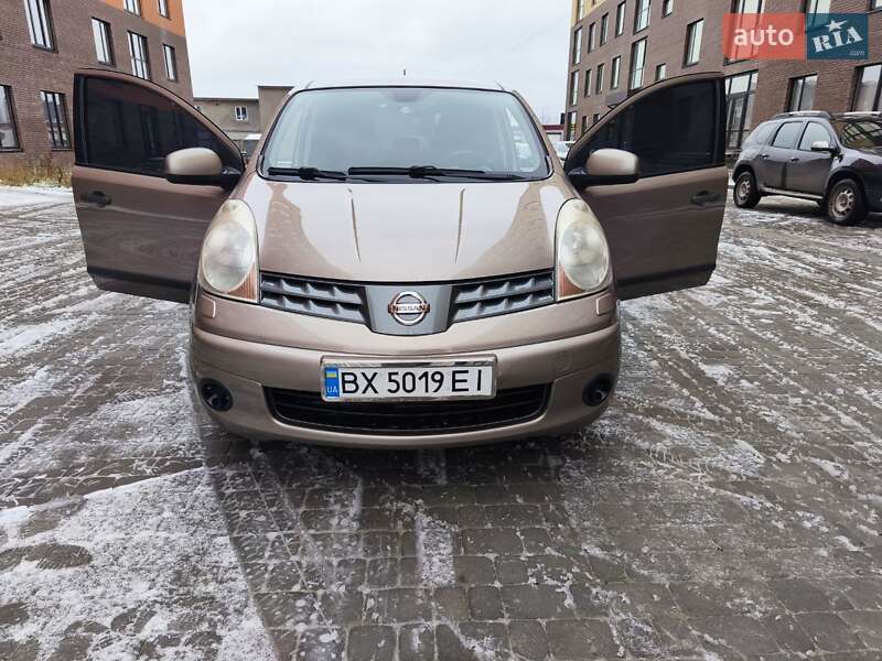 Хетчбек Nissan Note 2008 в Нетішині