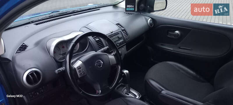 Хэтчбек Nissan Note 2006 в Костополе