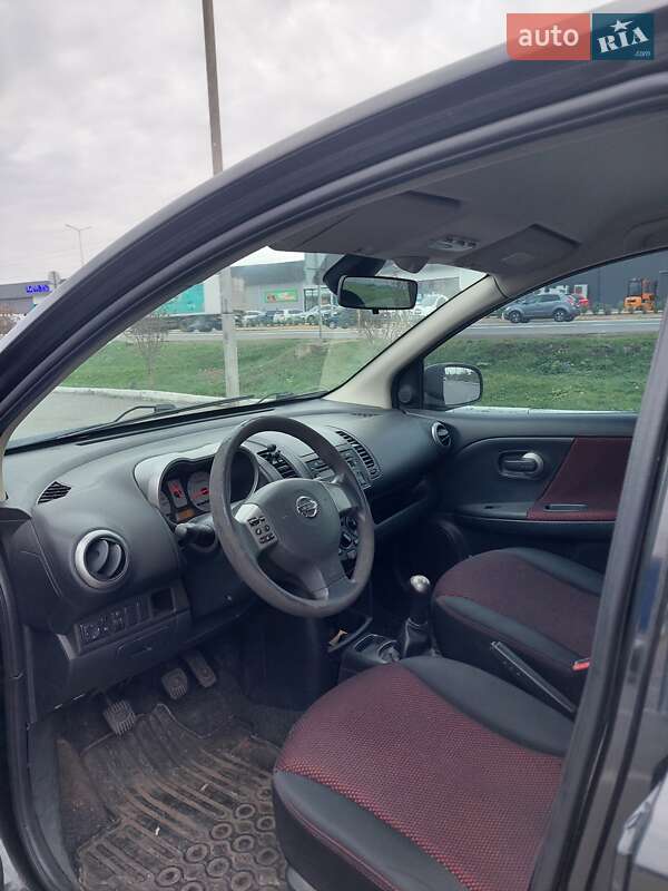 Хетчбек Nissan Note 2008 в Мукачевому