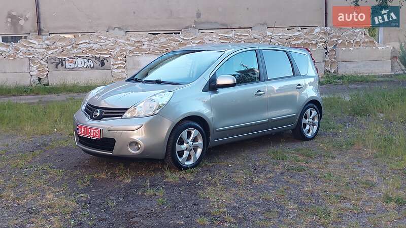 Хетчбек Nissan Note 2010 в Луцьку фото 6 Хетчбек Nissan Note 2010 в Луцьку