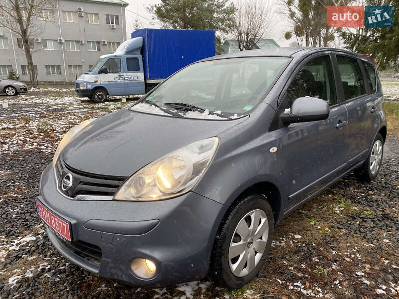 Хэтчбек Nissan Note 2009 в Луцке