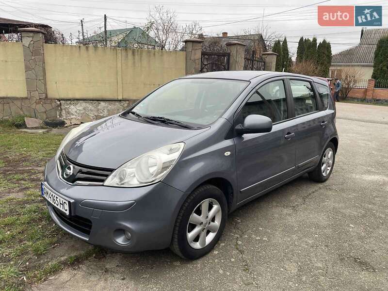 Хетчбек Nissan Note 2010 в Житомирі фото 13 Хетчбек Nissan Note 2010 в Житомирі
