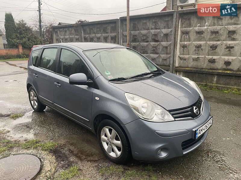 Хетчбек Nissan Note 2010 в Житомирі фото 15 Хетчбек Nissan Note 2010 в Житомирі