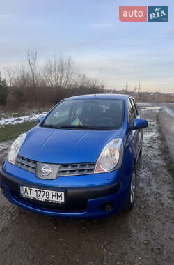Хетчбек Nissan Note 2006 в Івано-Франківську