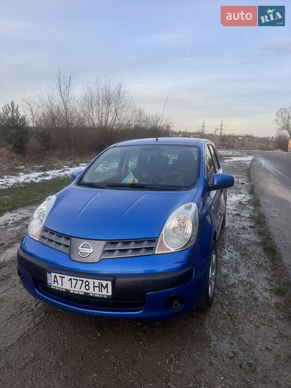 Хетчбек Nissan Note 2006 в Івано-Франківську