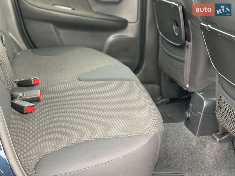 Хетчбек Nissan Note 2007 в Дрогобичі