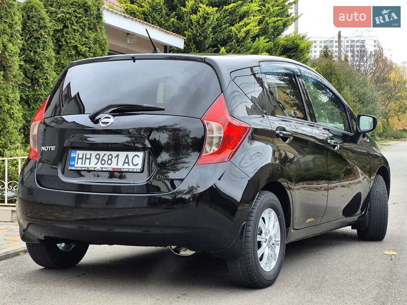 Хэтчбек Nissan Note 2015 в Одессе фото 18 Хэтчбек Nissan Note 2015 в Одессе