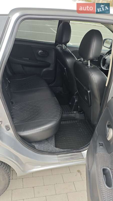Хетчбек Nissan Note 2007 в Сумах