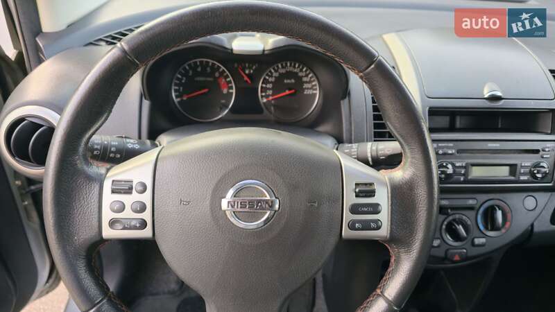 Хэтчбек Nissan Note 2009 в Виннице