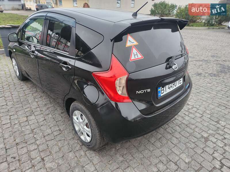 Хэтчбек Nissan Note 2013 в Полтаве