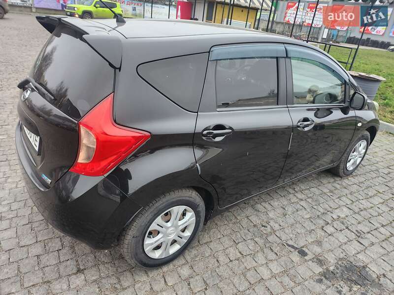 Хэтчбек Nissan Note 2013 в Полтаве