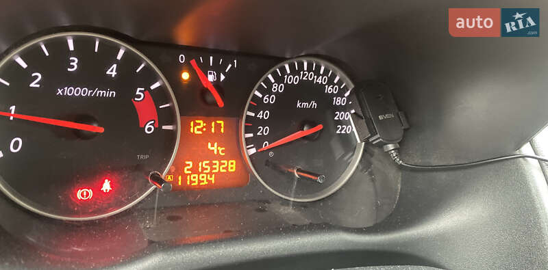 Хетчбек Nissan Note 2010 в Києві фото 8 Хетчбек Nissan Note 2010 в Києві