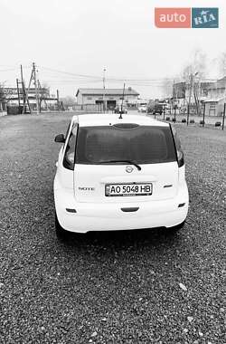 Хэтчбек Nissan Note 2010 в Виноградове