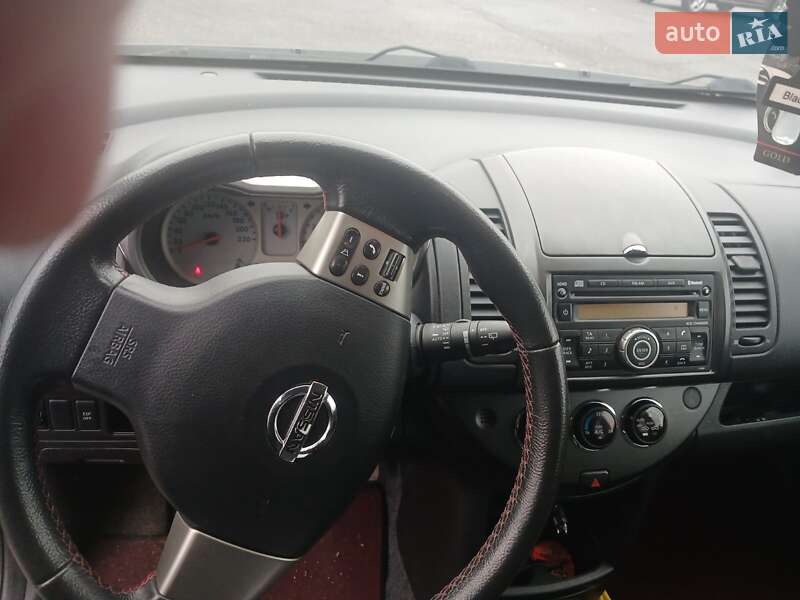 Хетчбек Nissan Note 2008 в Лубнах фото 10 Хетчбек Nissan Note 2008 в Лубнах