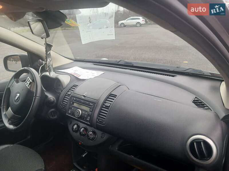 Хетчбек Nissan Note 2008 в Лубнах фото 15 Хетчбек Nissan Note 2008 в Лубнах