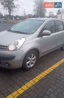 Хетчбек Nissan Note 2006 в Рівному