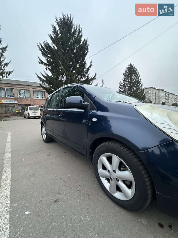 Хэтчбек Nissan Note 2007 в Христиновке