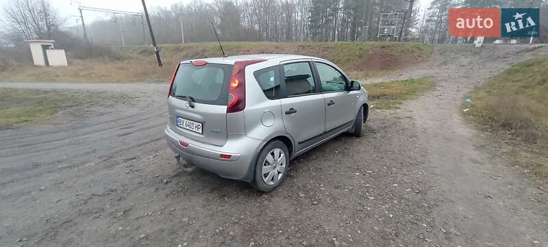 Хетчбек Nissan Note 2011 в Славуті