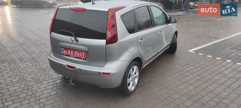Хэтчбек Nissan Note 2009 в Житомире