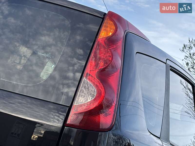 Хэтчбек Nissan Note 2007 в Дрогобыче фото 63 Хэтчбек Nissan Note 2007 в Дрогобыче