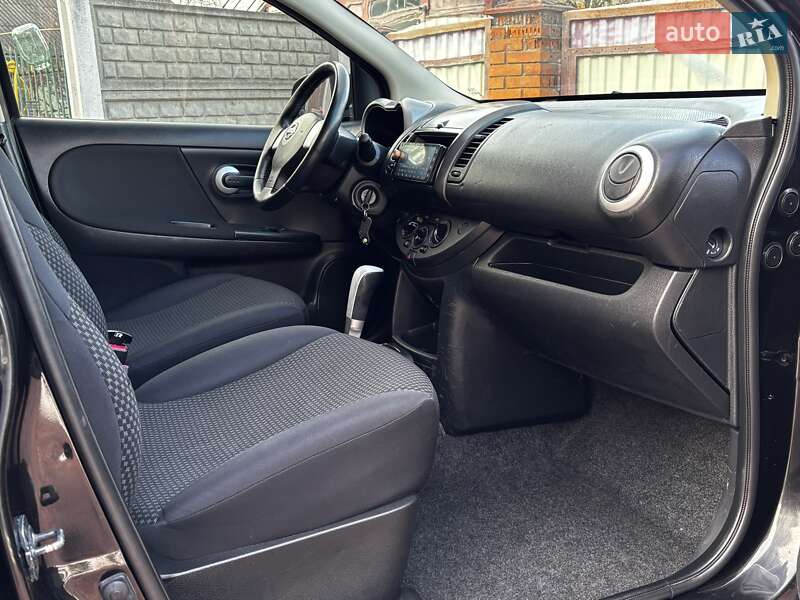 Хэтчбек Nissan Note 2007 в Дрогобыче фото 90 Хэтчбек Nissan Note 2007 в Дрогобыче