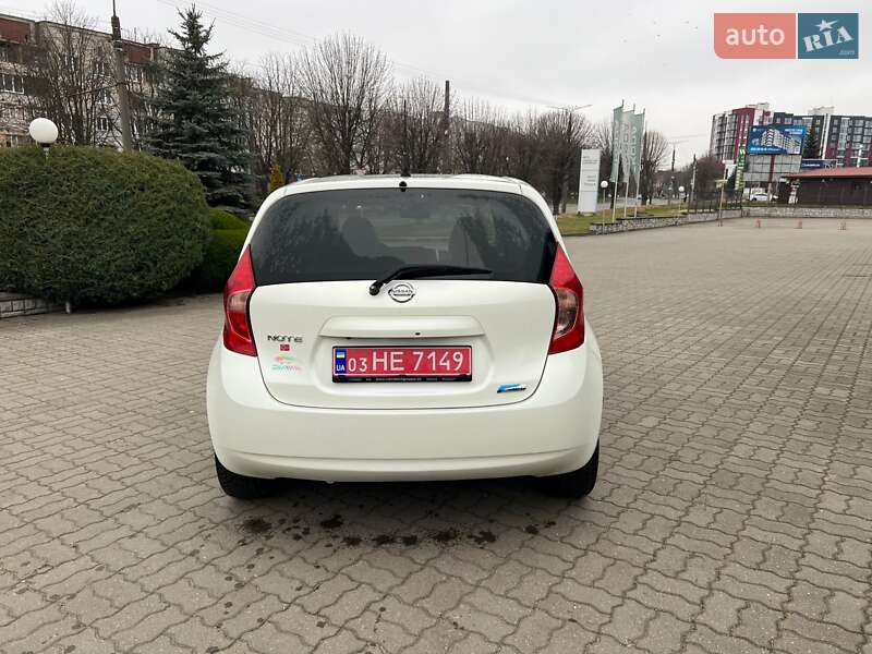 Хэтчбек Nissan Note 2013 в Луцке