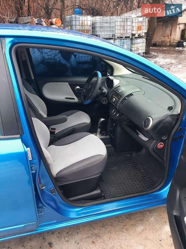 Хэтчбек Nissan Note 2007 в Запорожье фото 5 Хэтчбек Nissan Note 2007 в Запорожье