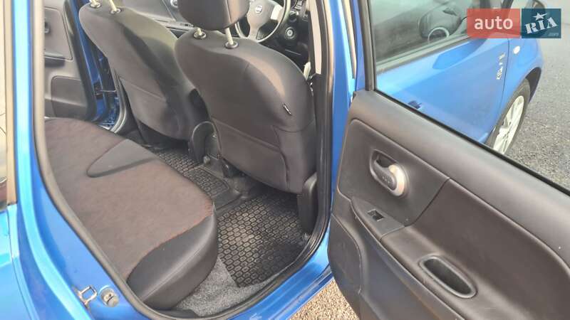 Хетчбек Nissan Note 2010 в Миколаєві фото 10 Хетчбек Nissan Note 2010 в Миколаєві
