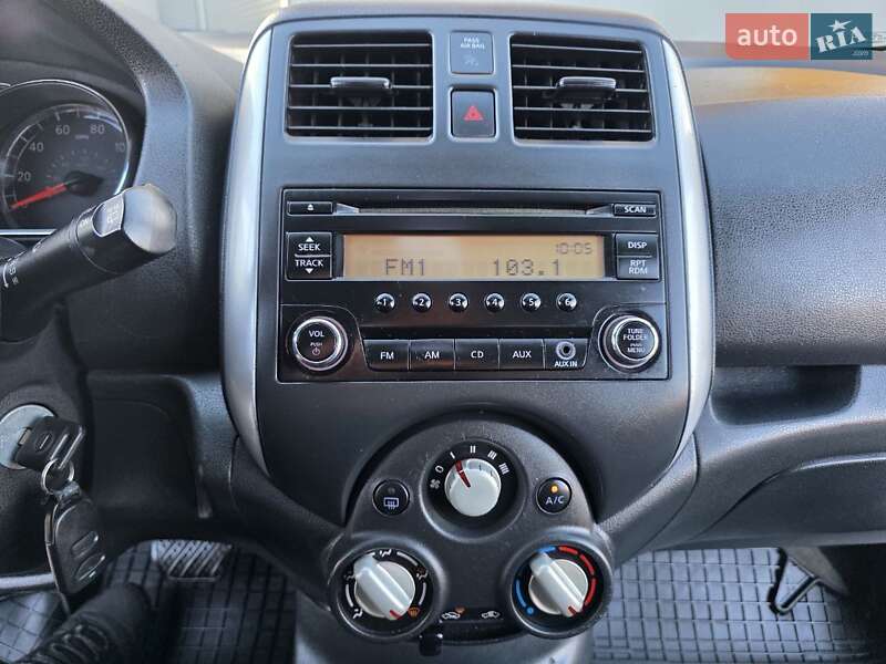 Хэтчбек Nissan Note 2014 в Хмельницком