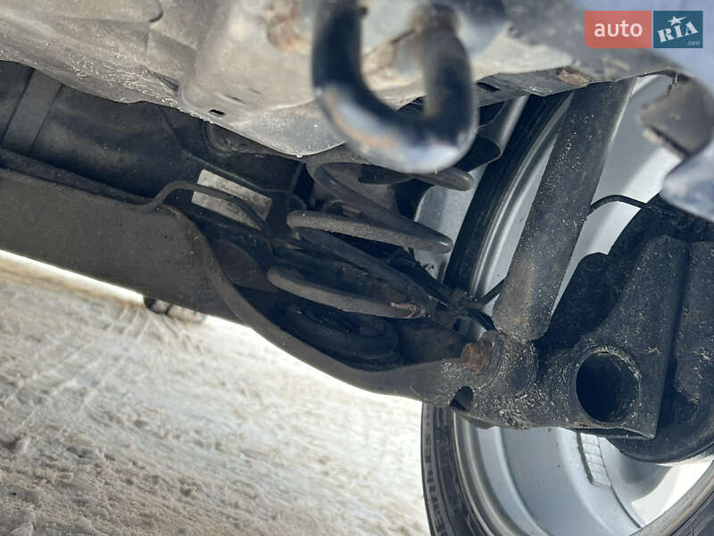 Хэтчбек Nissan Note 2009 в Виннице фото 88 Хэтчбек Nissan Note 2009 в Виннице