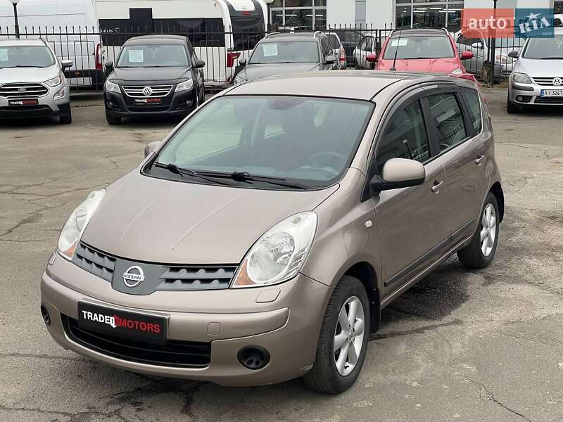 Хэтчбек Nissan Note 2007 в Киеве