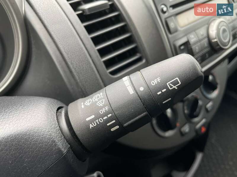 Хэтчбек Nissan Note 2007 в Киеве