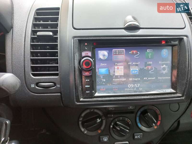 Хэтчбек Nissan Note 2012 в Тернополе фото 21 Хэтчбек Nissan Note 2012 в Тернополе