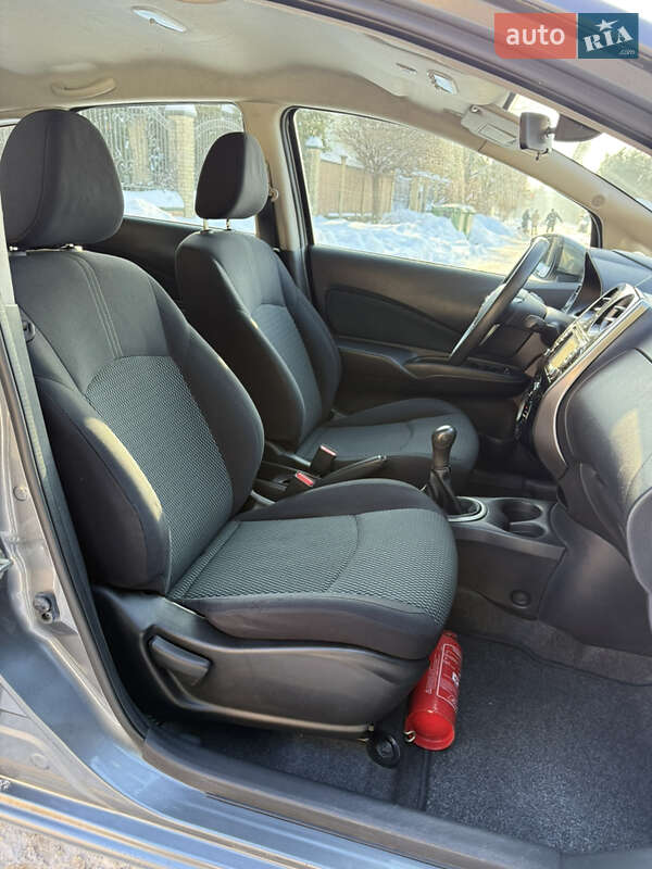 Хэтчбек Nissan Note 2013 в Луцке