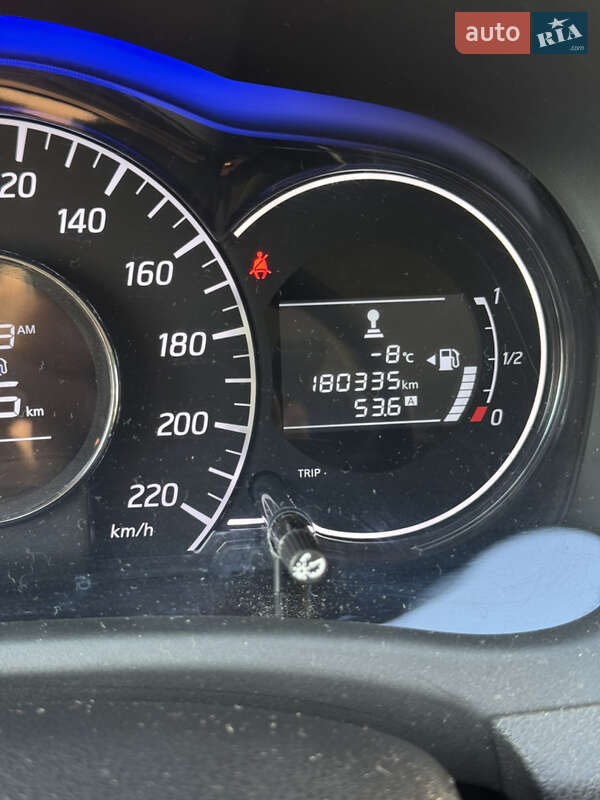 Хэтчбек Nissan Note 2013 в Луцке