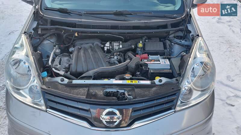 Хетчбек Nissan Note 2010 в Луцьку