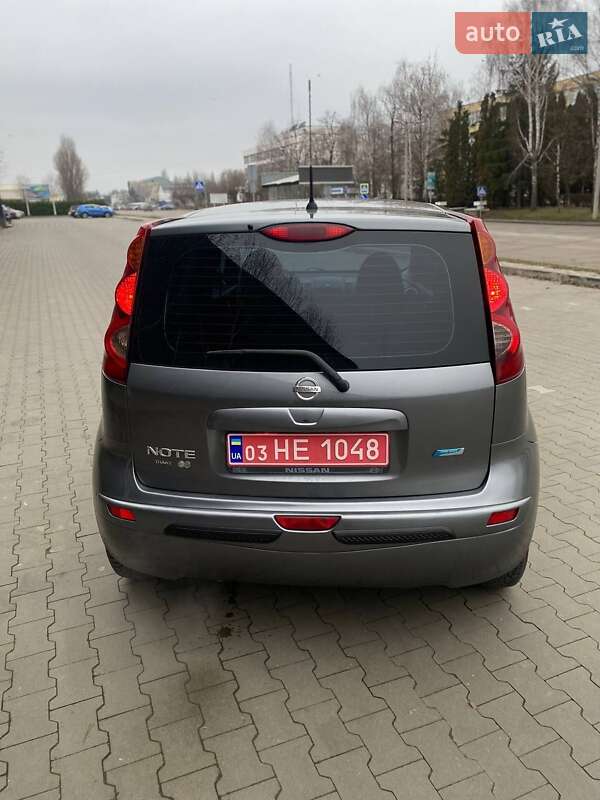 Хэтчбек Nissan Note 2011 в Белой Церкви