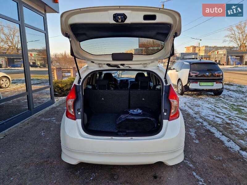 Хетчбек Nissan Note 2012 в Кропивницькому