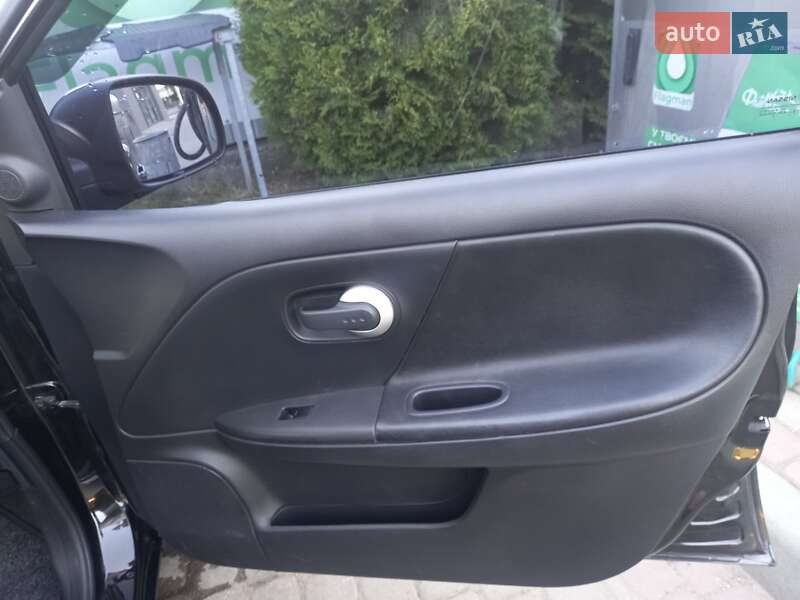 Хетчбек Nissan Note 2008 в Івано-Франківську фото 8 Хетчбек Nissan Note 2008 в Івано-Франківську