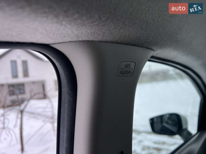 Хетчбек Nissan Note 2014 в Львові фото 16 Хетчбек Nissan Note 2014 в Львові