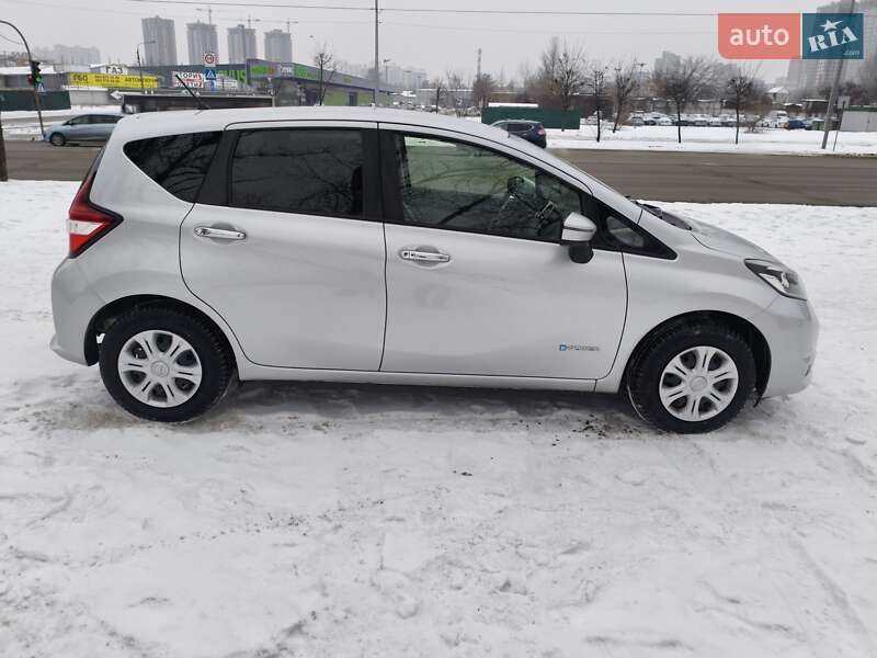 Хэтчбек Nissan Note 2020 в Киеве