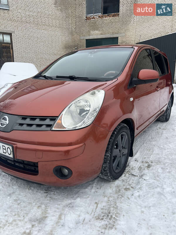 Хэтчбек Nissan Note 2008 в Тульчине фото 27 Хэтчбек Nissan Note 2008 в Тульчине