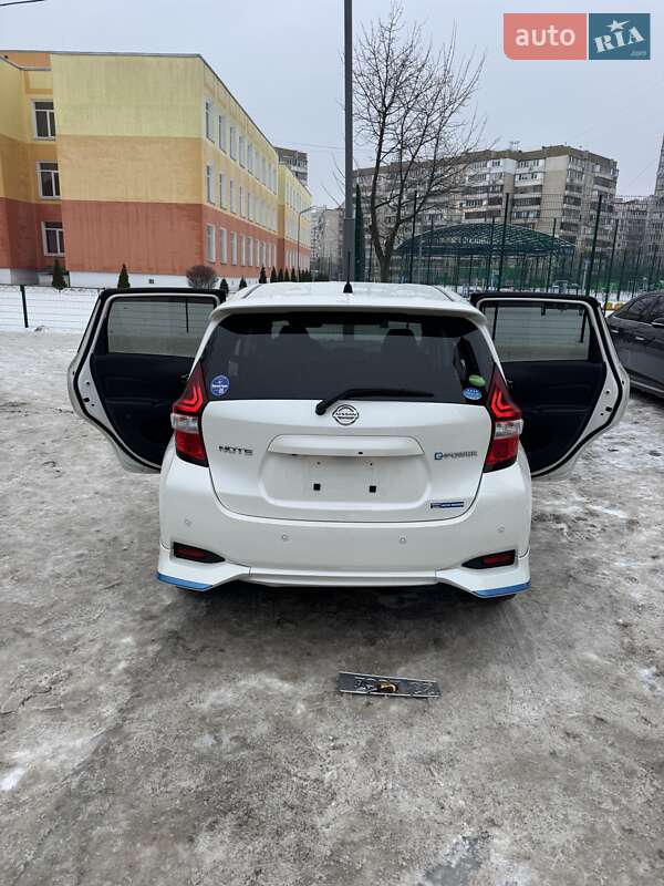 Хэтчбек Nissan Note 2019 в Киеве фото 9 Хэтчбек Nissan Note 2019 в Киеве