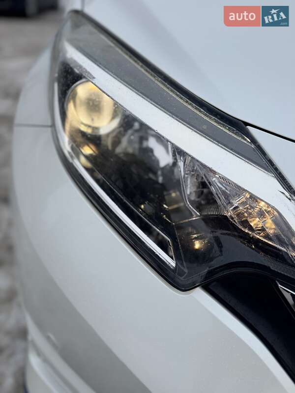 Хэтчбек Nissan Note 2019 в Киеве фото 20 Хэтчбек Nissan Note 2019 в Киеве