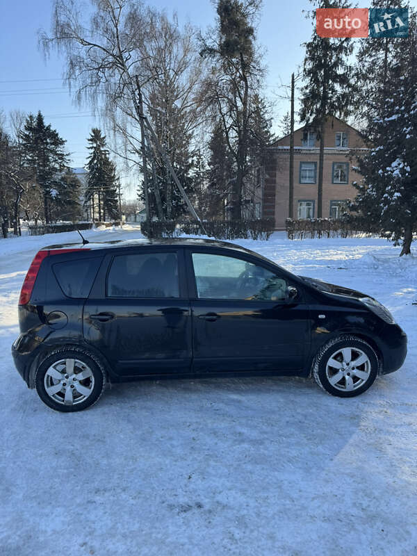 Хэтчбек Nissan Note 2007 в Красилове фото 5 Хэтчбек Nissan Note 2007 в Красилове
