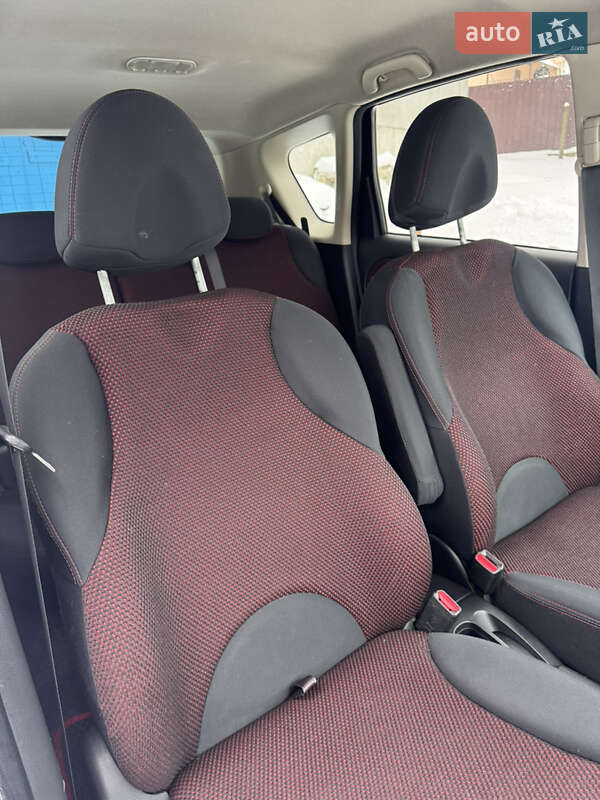 Хэтчбек Nissan Note 2007 в Красилове фото 16 Хэтчбек Nissan Note 2007 в Красилове